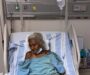 Solicitan ayuda para Ofelia, vendedora de atole de 80 años, tras sufrir fractura de cadera