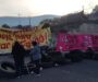 Pobladores de Tepelmeme bloquean autopista en exigencia de ayuda para sofocar incendio forestal
