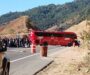 Pobladores de Coatlán bloquean la carretera Barranca Larga-Ventanilla; se reportan disparos y un lesionado