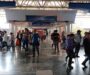 Maestros de la Sección XXII realizan acción del “Metro Popular” en la CDMX como parte de la jornada nacional de lucha.