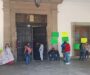 Ex burócratas protestan en Palacio de Gobierno; son citados a mesa de diálogo.