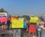 Bloquean carretera Transístmica en el tramo Juchitán–Tehuantepec para exigir liberación de mujer detenida.