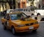 Entre inseguridad, desconfianza y altos costos, taxistas celebran su día en Oaxaca