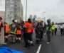 Volcadura en el segundo piso del Periférico deja 16 trabajadores lesionados