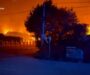 Ataque ruso cerca de Kyiv deja 37 muertos y provoca incendio que alcanza viviendas