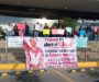 Jubilados del Cobao toman oficinas; reclaman pago de finiquitos pendientes.