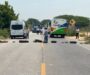 Exigen con bloqueo carretero en Juchitán liberación de joven detenido