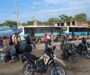 Bloquean la “Y” Zimatlán-Ocotlán; padres de familia exigen mejoras para secundaria